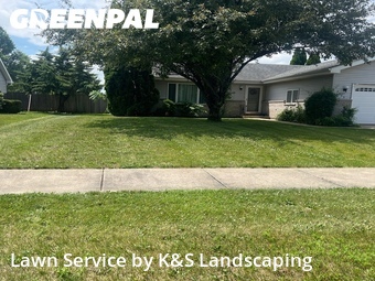 Lawn Service nearby Crest Hill, IL, 