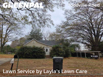 Lawn Maintenancein Charlotte,28208,Lawn Mowing Service by Layla's Lawn Care, work completed in Dec , 2025