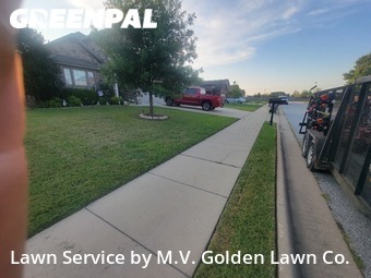 Lawn Care Service nearby Cave Springs, AR, 