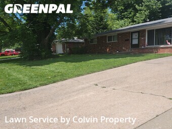 Lawn Mowing nearby Saint Charles, MO, 
