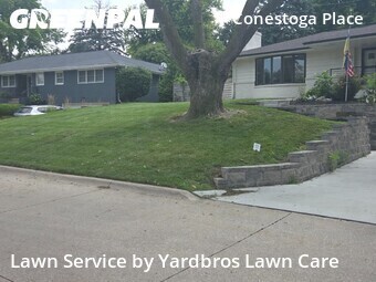 Lawn mowed in Omaha, 68132