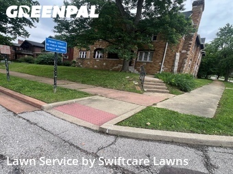Grass Cut nearby University City, MO, 