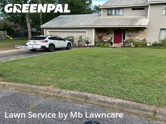 Lawn mowed in Dothan, 36303