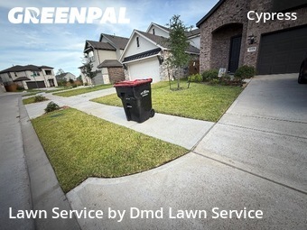 Work completed by grass-trimming-service-in-Cypress-CA