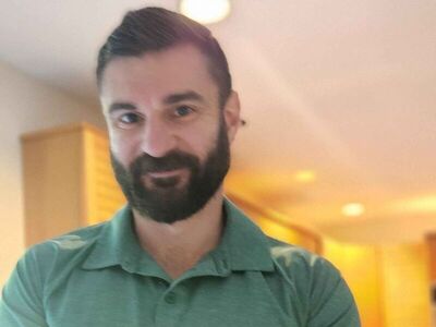 GreenPal customer review profile photo for John Flynn
