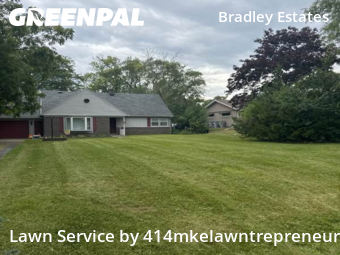 Lawn Cut nearby Milwaukee, WI, 