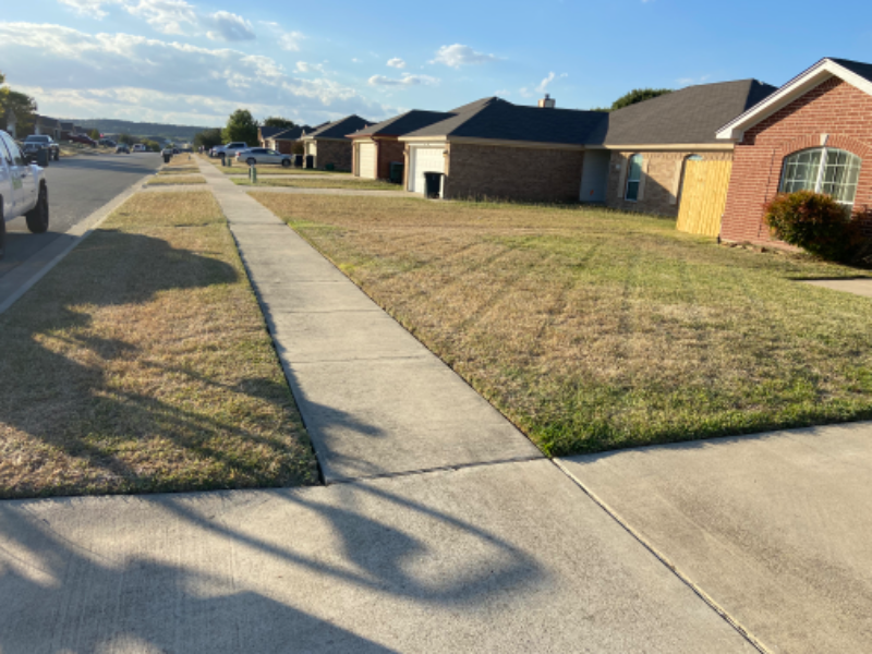 D’s Lawncare Lawn Care Services in Killeen, TX