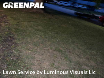 Lawn Mowing Service nearby Hazelwood, MO, 