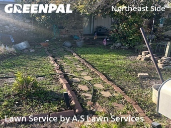 Grass Cut nearby Converse, TX, 