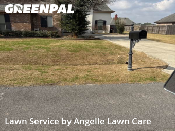 Lawn mowed in Lafayette, 70508