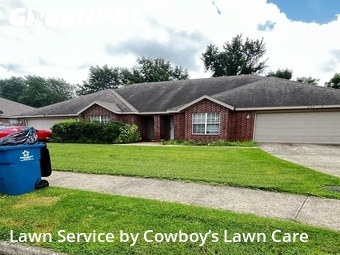 Grass Cut nearby Bentonville, AR, 
