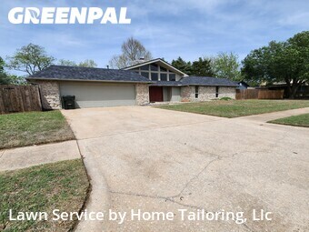 Lawn Mowing Service nearby Norman, OK, 