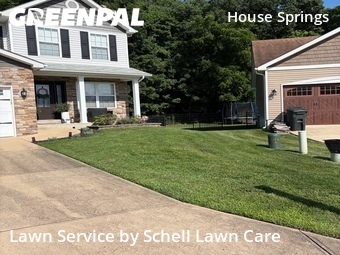 Lawn Care Service nearby House Springs, MO, 