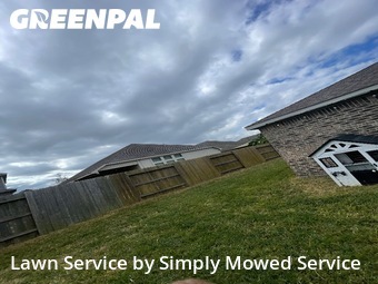Yard Cuttingin League City,77573,Grass Cut by Simply Mowed Service, work completed in Feb , 2026