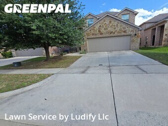 Lawn Service nearby Mc Kinney, TX, 