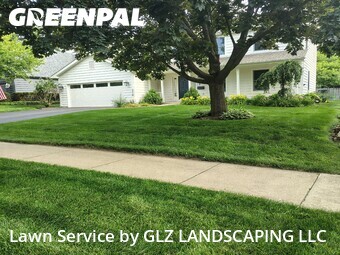 Grass Cutting nearby Lake Bluff, WI, 