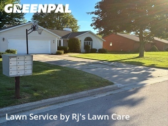 Lawn Mowing Service nearby Green Bay, WI, 
