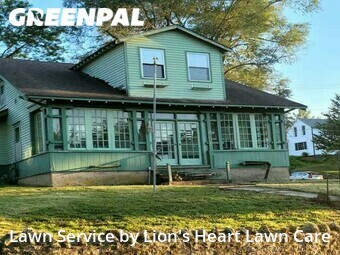 Lawn Mowing nearby Leavenworth, KS, 