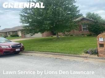 Lawn Care Service nearby Ozark, MO, 