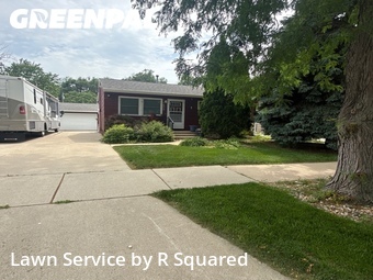 Lawn Mowing Service nearby Sioux Falls, SD, 