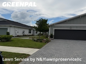 Lawn Service nearby Loxahatchee Groves, FL, 