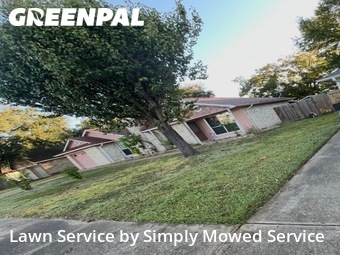 Yard Cutting in Deer Park, 77536, Front Yard Mowing by Simply Mowed Service, work completed in Dec , 2025