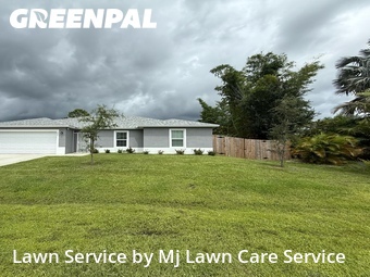 Grass Cut nearby Palm Bay, FL, 