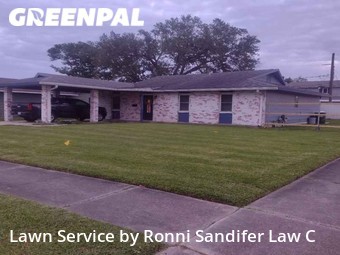 Lawn Maintenance nearby Marrero, LA, 