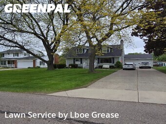 Lawn Mowing nearby Lansing, MI, 