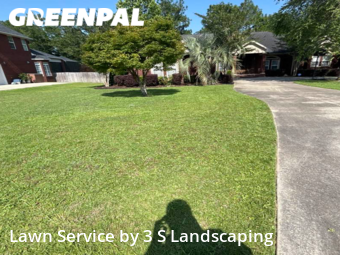 Lawn Mowing Service nearby Pace, FL, 