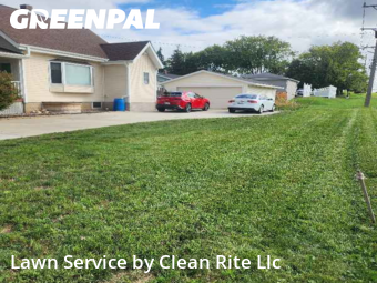 Yard Mowing nearby Greenfield, WI, 