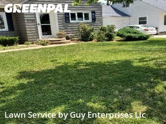 Lawn Care Service nearby Cedar Rapids, IA, 