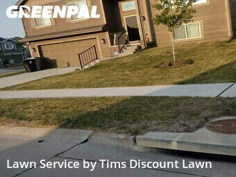Lawn Mowing nearby Omaha, NE, 