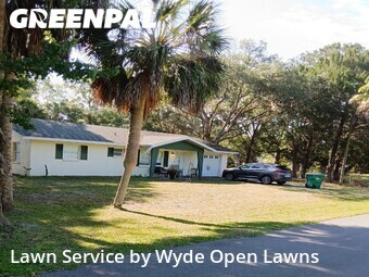 Grass Cutting nearby Crystal River, FL, 