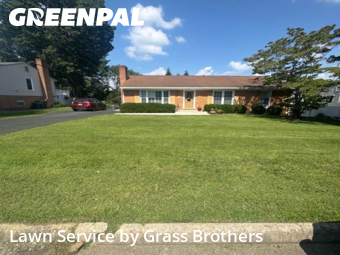 Yard Mowing nearby Cave Spring, VA, 