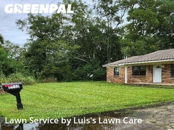 Yard Cutting nearby Pace, FL, 