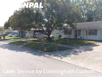 Lawn Care Service nearby Tampa, FL, 