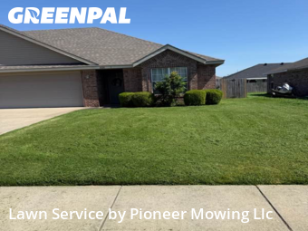 Lawn Mowing nearby Bentonville, AR, 