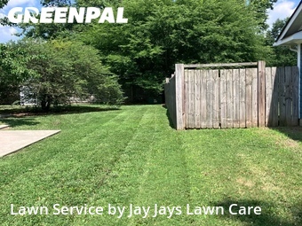 Yard Mowing nearby Pineville, NC, 