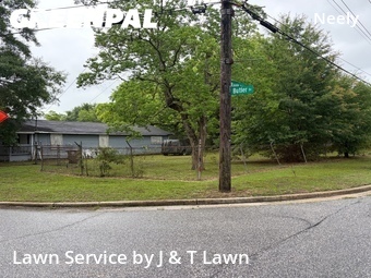 Lawn Maintenance nearby Mobile, AL, 