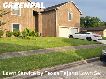 Lawn Mow nearby Houston, TX, 