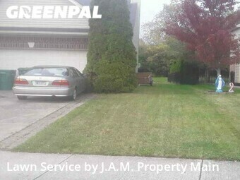 Lawn Cut nearby Brownstown Charter Township, MI, 