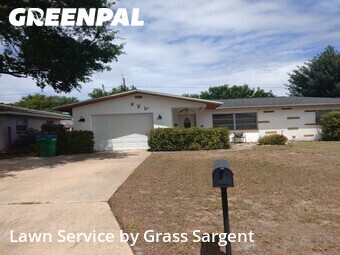 Lawn Mow nearby Seminole, FL, 