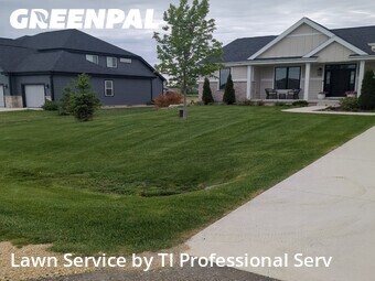 Lawn Mowing nearby Verona, WI, 