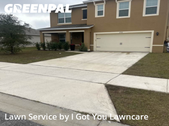 Lawn mowed in Tavares, 32778