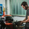 Taveras Lawn Mower Repair 3