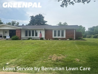 Lawn Cutting nearby Ballwin, MO, 