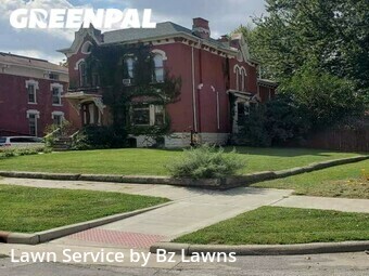 Lawn Maintenance nearby Rock Island, IL, 