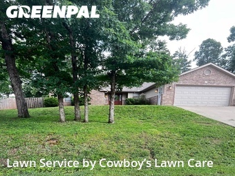 Lawn mowed in Bella Vista, 72714