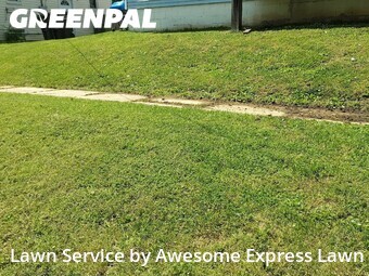 Yard Mowing nearby Carbondale, AR, 